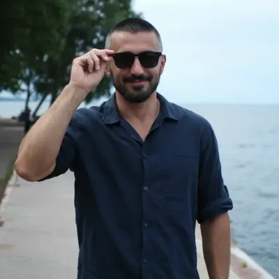 Бахтияр, 43