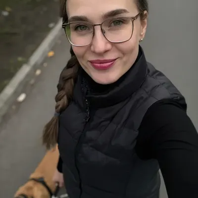 Юлия, 39