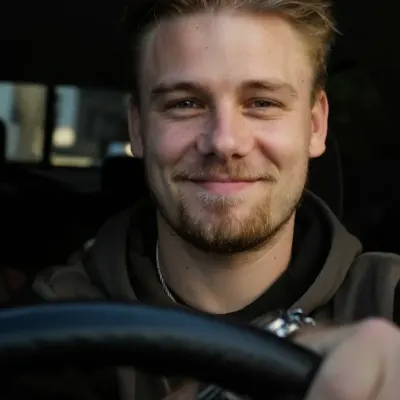 Даниил, 26