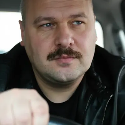 Юрий, 44