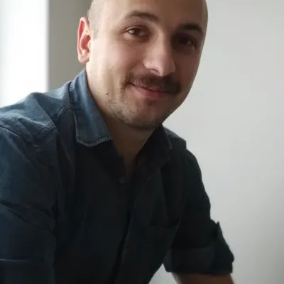 Максим, 32