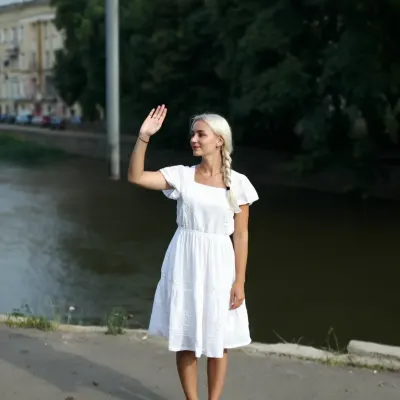 Камилла, 22