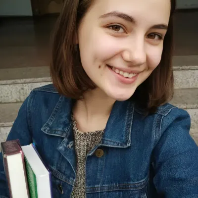 Марьям, 21