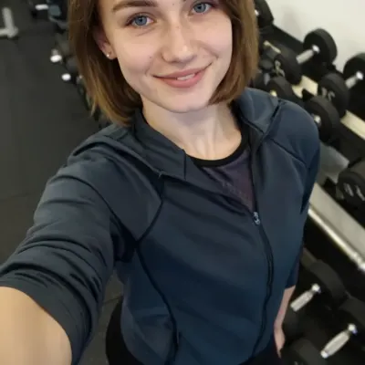 Яна, 27