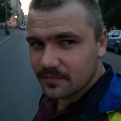 Григорий, 44