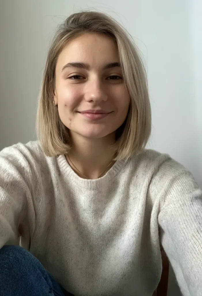 Яна