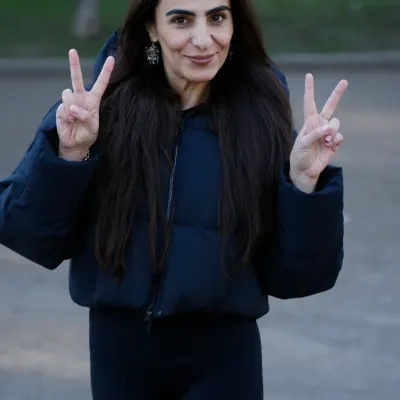 Лейсан, 41