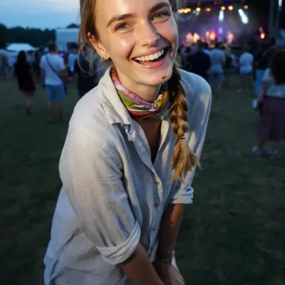 Камилла, 32