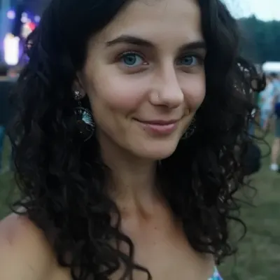 Христина, 27