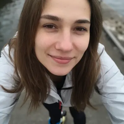 Полина