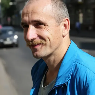 Состоятельный, 47