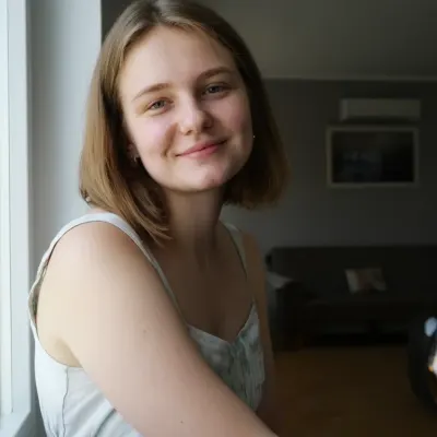 Юля, 22