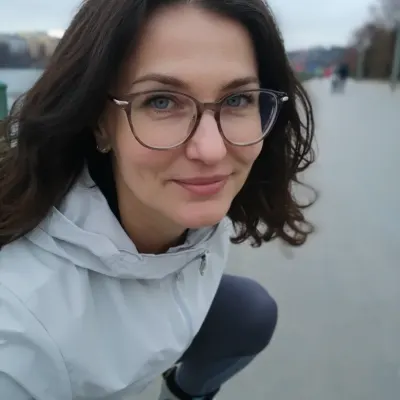 Виктория, 43