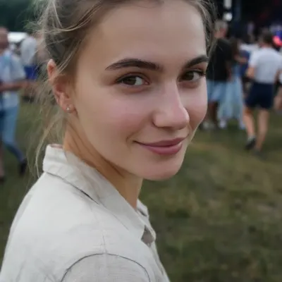 Юля