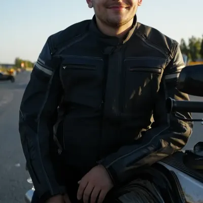 Тихон, 29