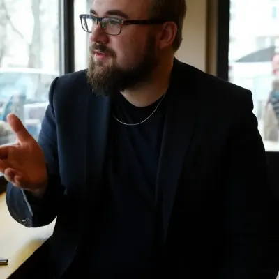 Владислав, 32