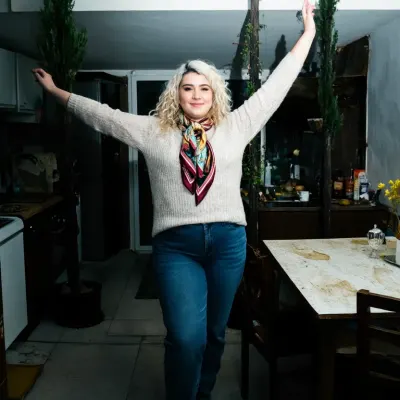 Злата, 26