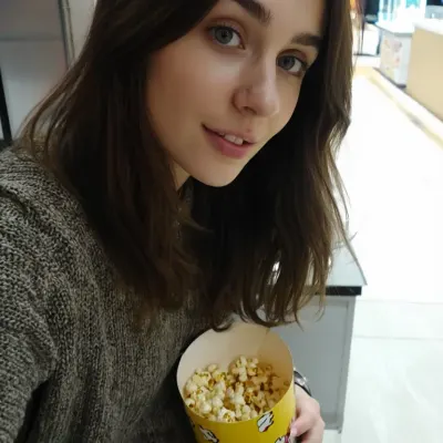 Виолетта, 22