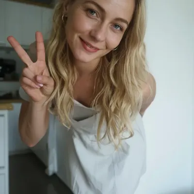 Аня, 32