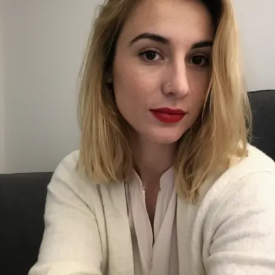 Ева, 26
