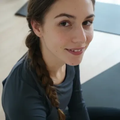 Саша, 23