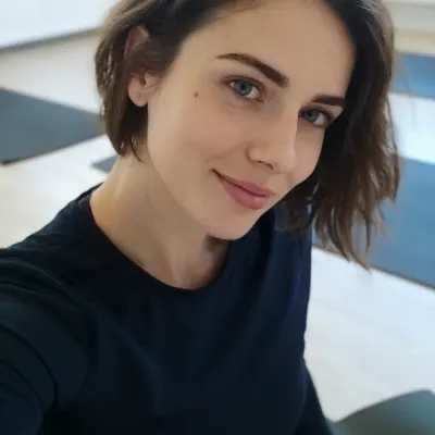 Мери, 32