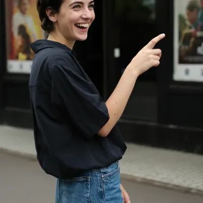 Седа, 25