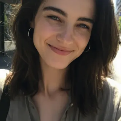 Ани, 22