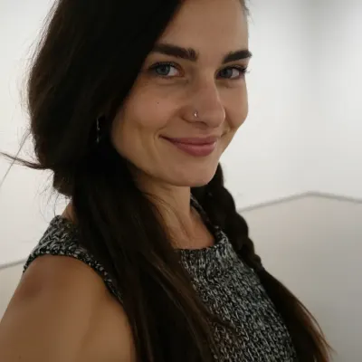 Камилла, 27