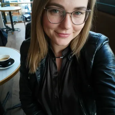 Честная Яна, 27
