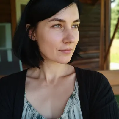 Полина