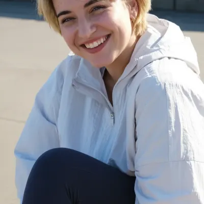 Лена, 33