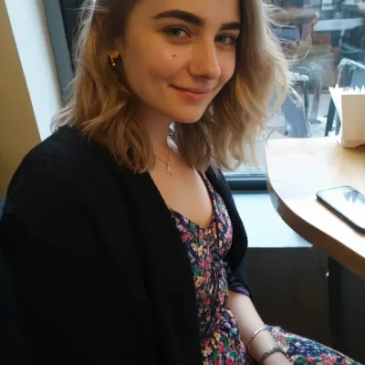 Аделина, 24