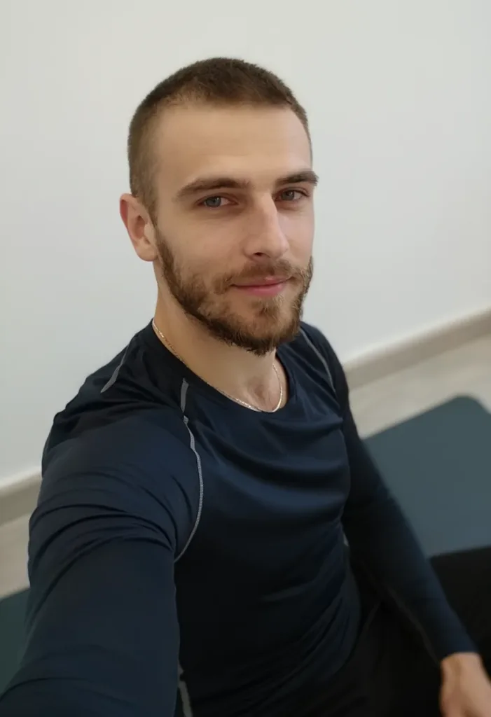 Максим