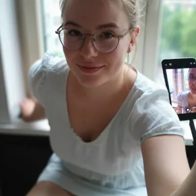 Карина, 32