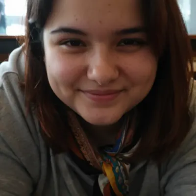 Амина, 22