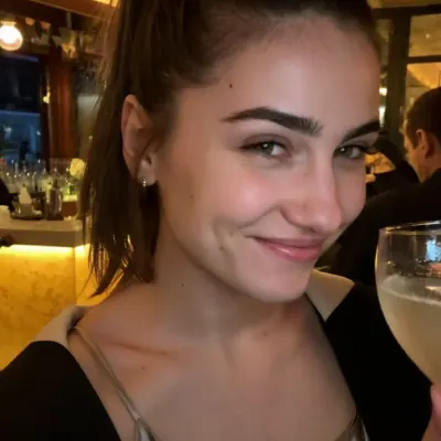 Алина