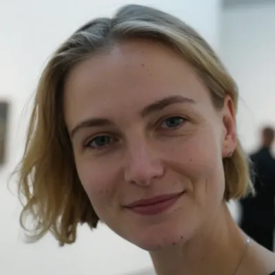 Ксения, 42