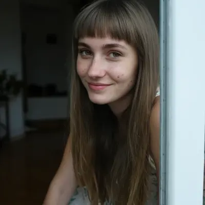 Королева, 28