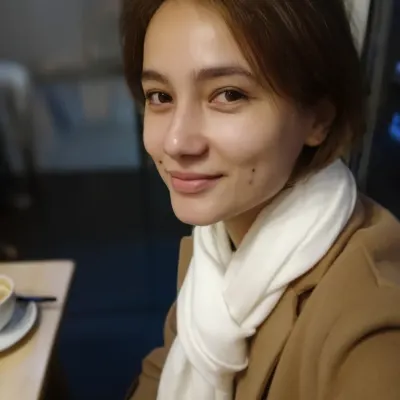 Рената, 24