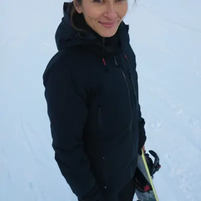 Алсу, 37
