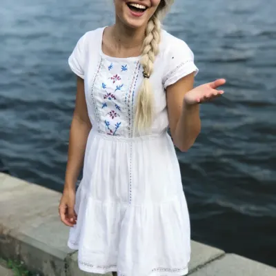 Саша, 23