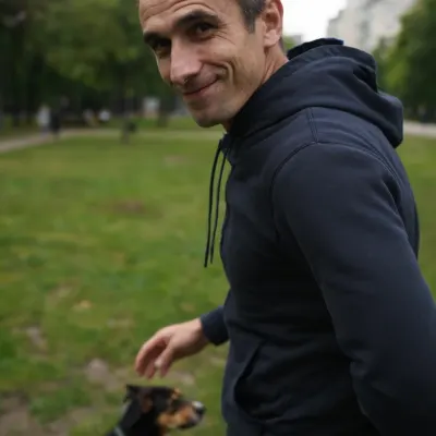Роман, 40