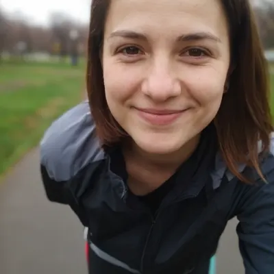 Ани, 37